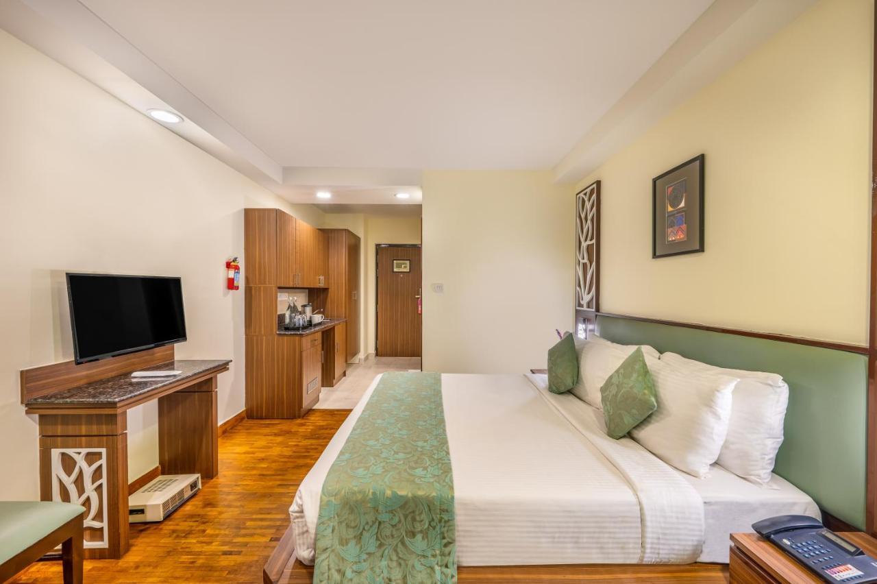 Sterling Ooty Elk Hill Hotel Buitenkant foto