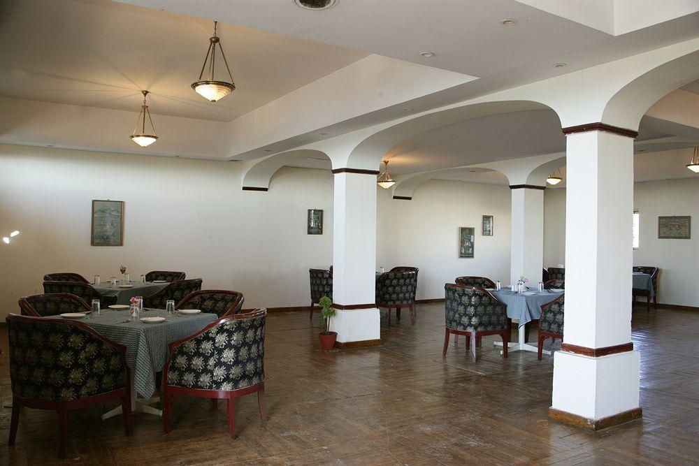Sterling Ooty Elk Hill Hotel Restaurant foto